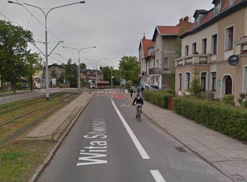 gdansk_cycle_lane_-_google.png