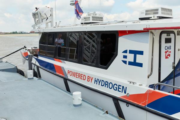 Hydrogen strategy - Hydroville, the first vessel powered by hydrogen in the world